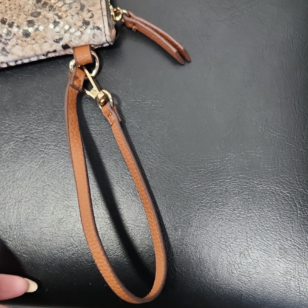 New In Plastic Anne Klein Snake-Print Wristlet in Beige and Brown with Tan Strap - Picture 3 of 5